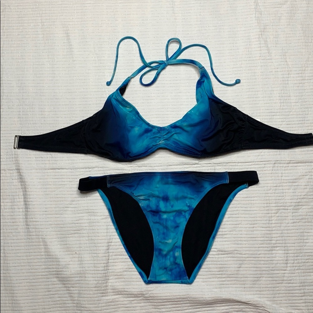 ATHLETA Bikini (top 34D/DD bottom Large)